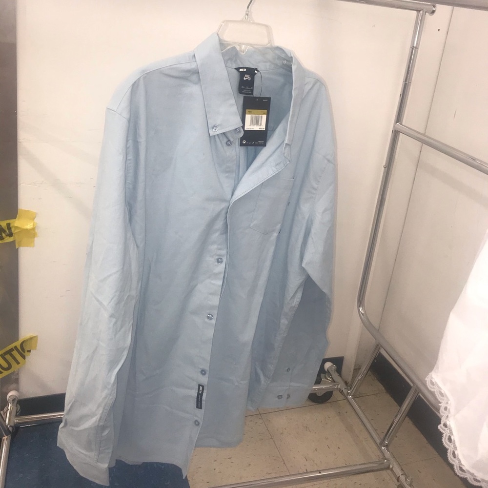 4XL Nike SB button up shirt